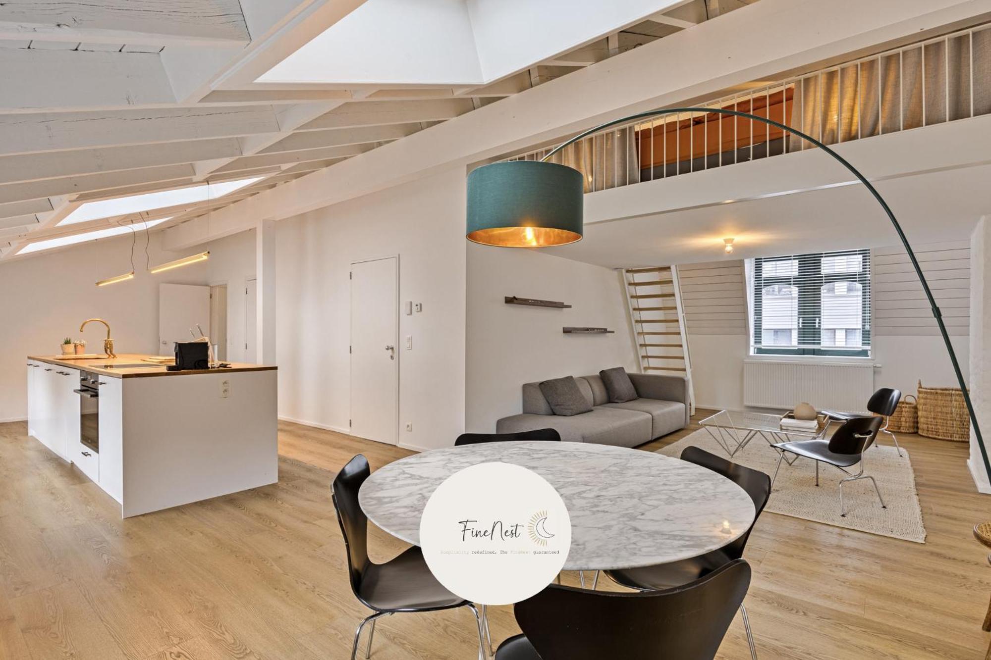 Loft 3 Chambres "Bueren" - Parking - Au Centre De Liege By Finenest Extérieur photo